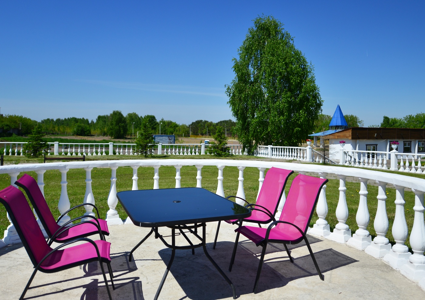 Фото отеля 2