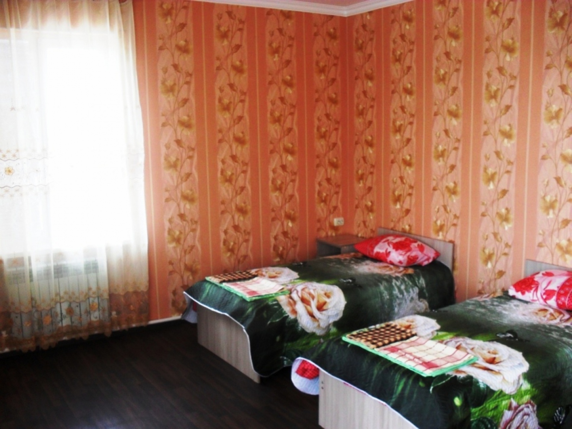 Фото Парамон