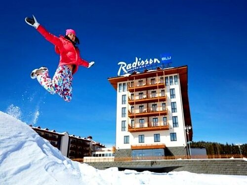 Гостиница Radisson Blu Resort Bukovel в Полянице