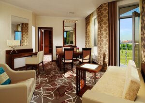 Sheraton Skypoint Luxe