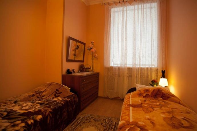 Фото Мини-отель Тучков 3