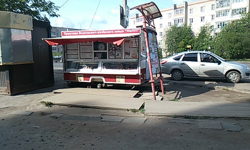 Tienda de carnes, embutidos Magazin Vologodskogo kolbasnogo zavoda, , foto