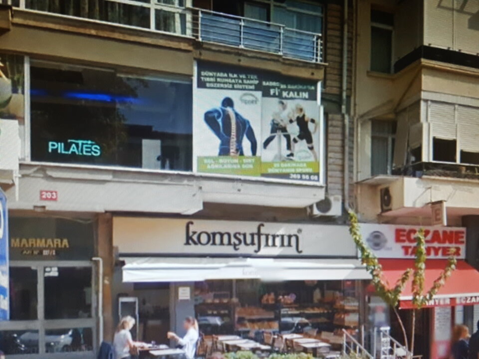 Komşufırın, ekmek fırını, Caddebostan Mh., Bağdat Cd., No288/1B