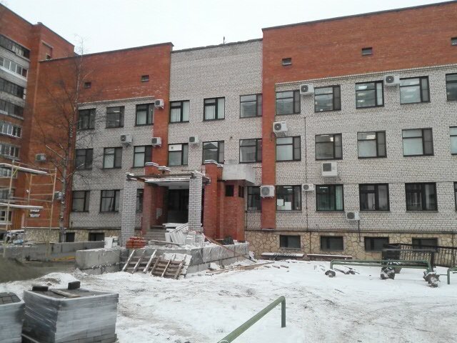 Пандусы для колясочников появились у областной стоматологической поликлиники, Но