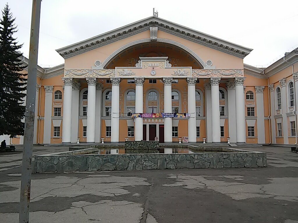 Бийск театр