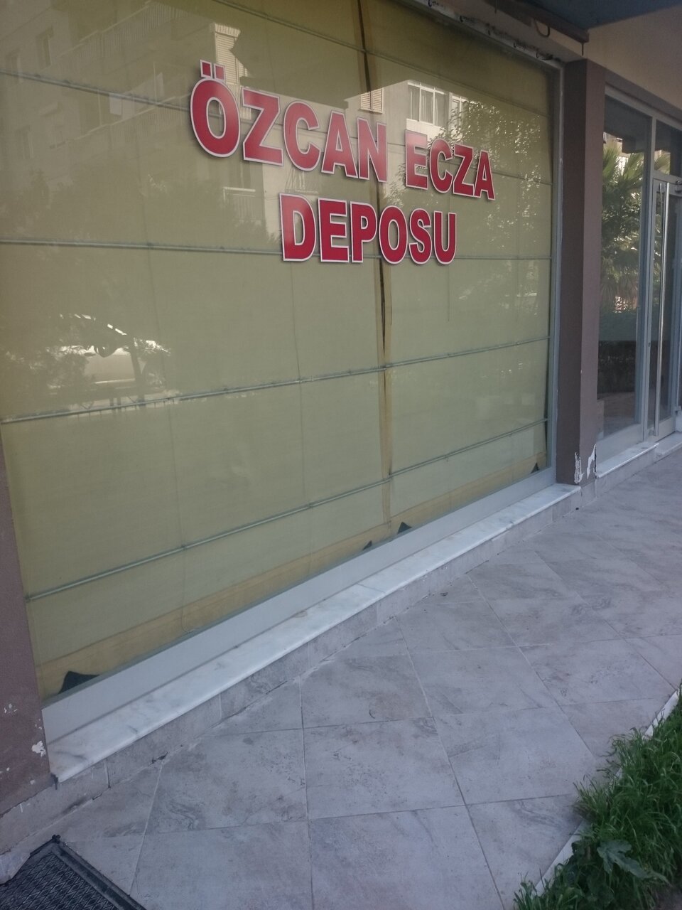 izmir ozcan ecza deposu i lac firmalari osmangazi mah 567 3 sok no 3b bayrakli izmir turkiye yandex haritalar