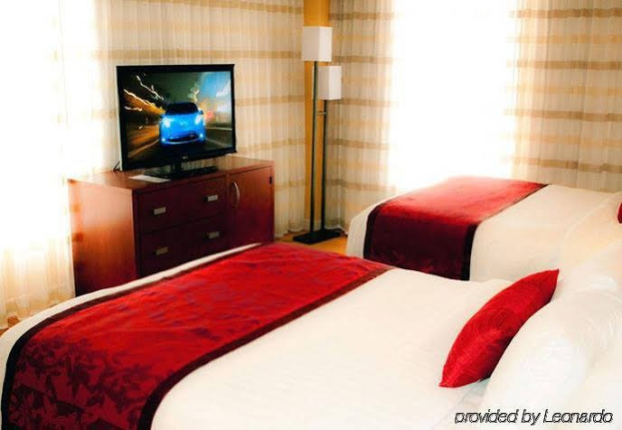 Фото Courtyard by Marriott Amarillo Downtown