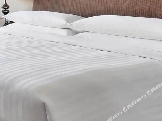 Фото Indore Marriott Hotel