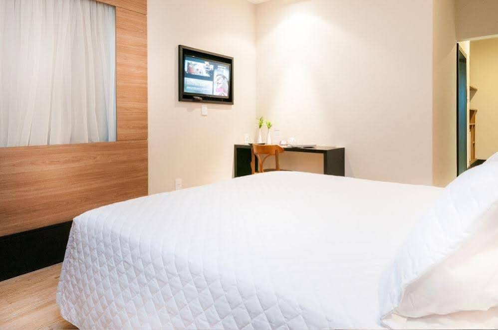 Фото Cambirela Hotel