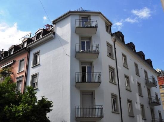 Фото Apartments Swiss Star Sihlfeld