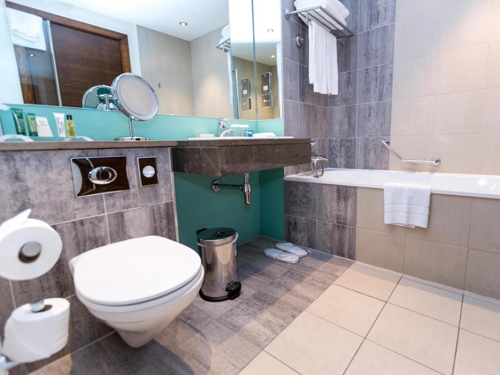 Фото Hilton London Canary Wharf