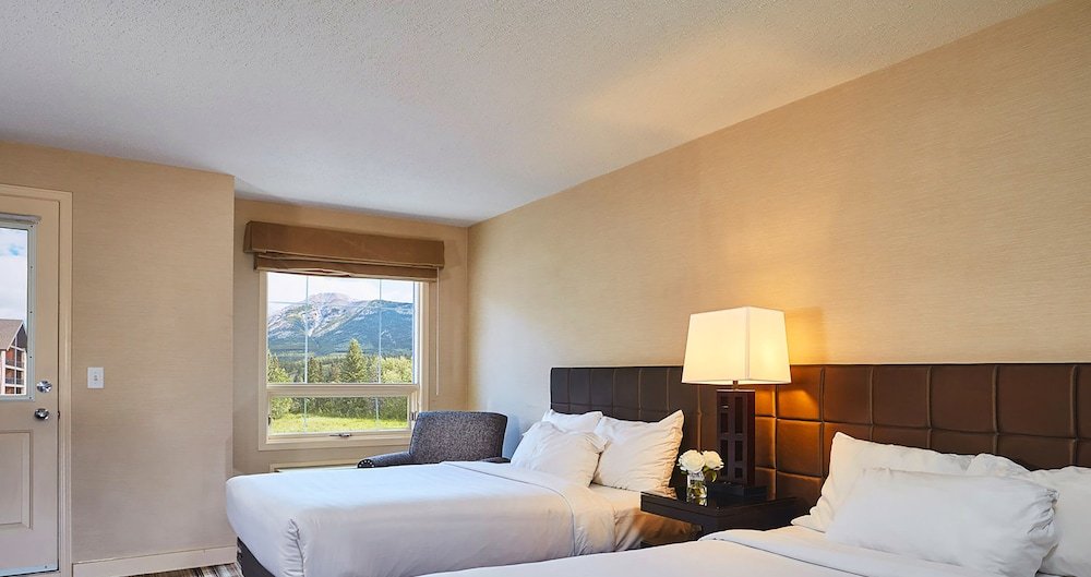 Фото Grande Rockies Resort - Bellstar Hotels & Resorts