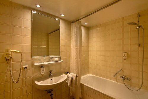 Гостиница Hotel Kolbergarten в Бад-Тёльце