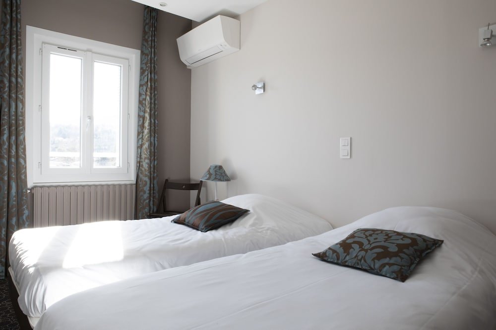 Фото L'Aptois Hotel