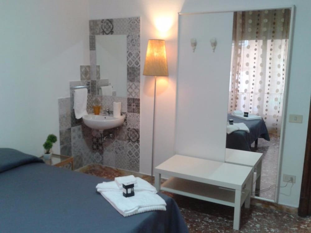 Фото Affittacamere Passarelli 9