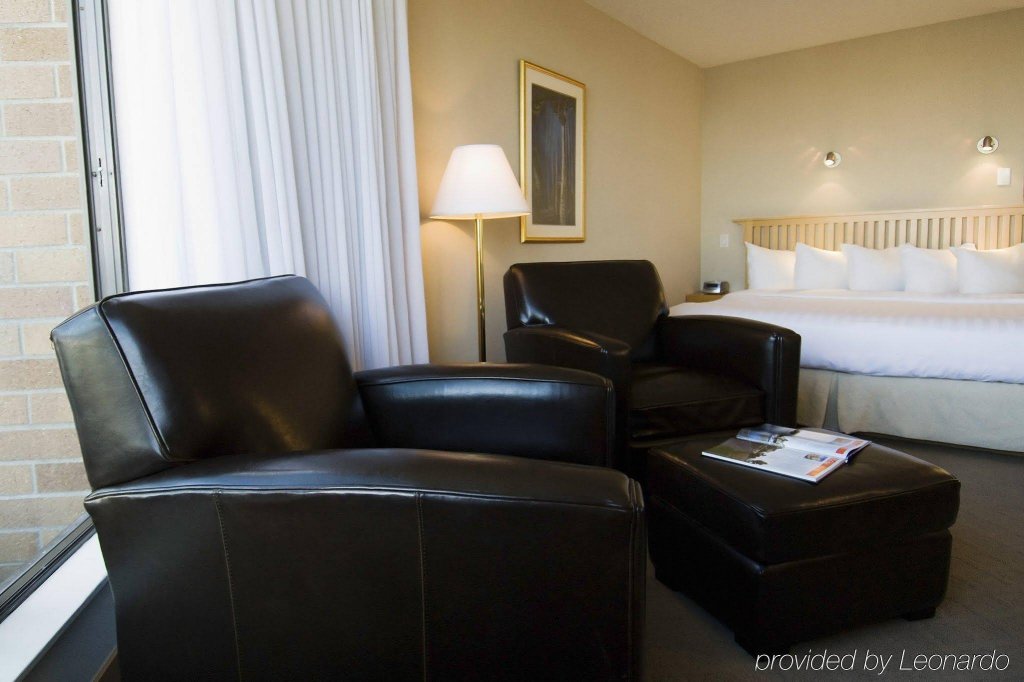 Фото Inn at Laurel Point