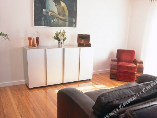 Фото Villa Honeywood Guest House