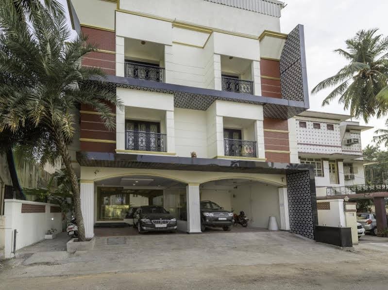 Фото Treebo Trend Elan