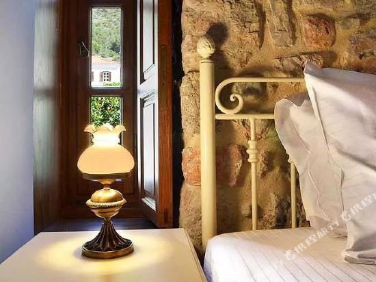 Фото Hatzipanayiotis