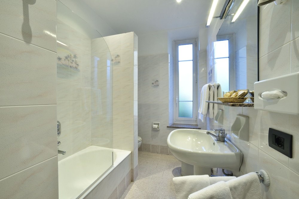 Фото Отель Lamberti