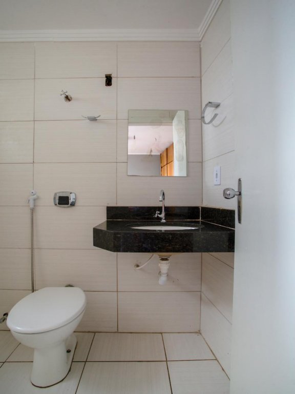 Фото Oyo Hotel La Rocca, Goiânia