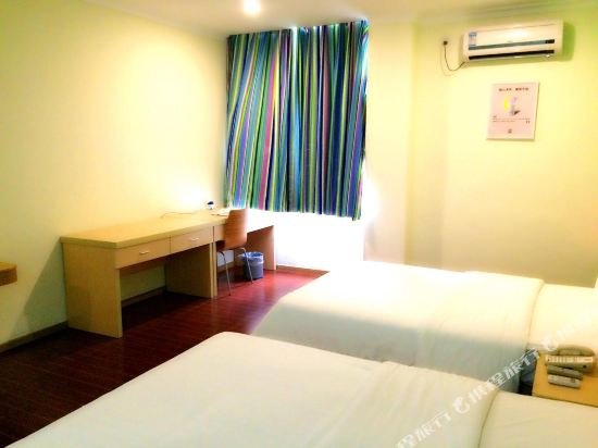 Фото 7Days Inn Shenzhen Pinghu