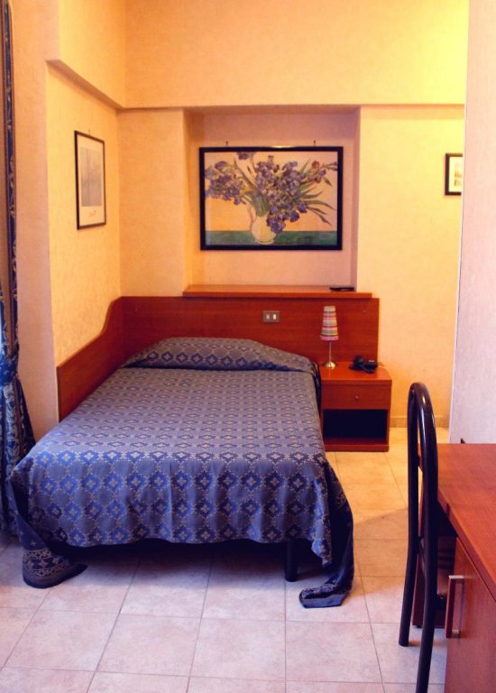 Фото Hotel Orlanda