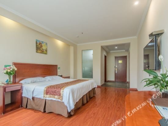 Фото Green Tree Inn LuJiang Bus Terminal Station QianChuan Road Express