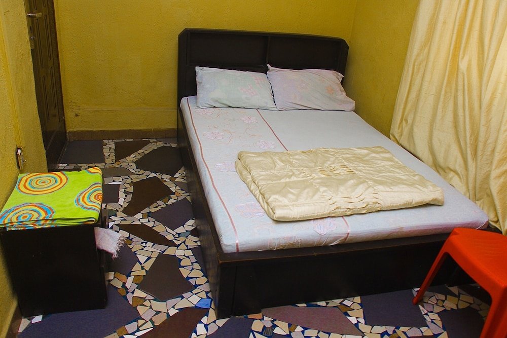 Фото Adesuwa Royal Guest House