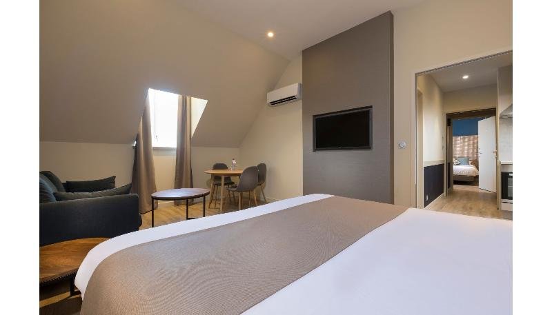 Фото The Originals Résidence, Demeure des Remparts, Provins