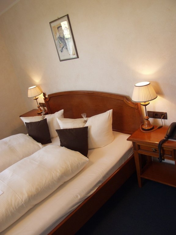 Фото Akzent Hotel Franziskaner