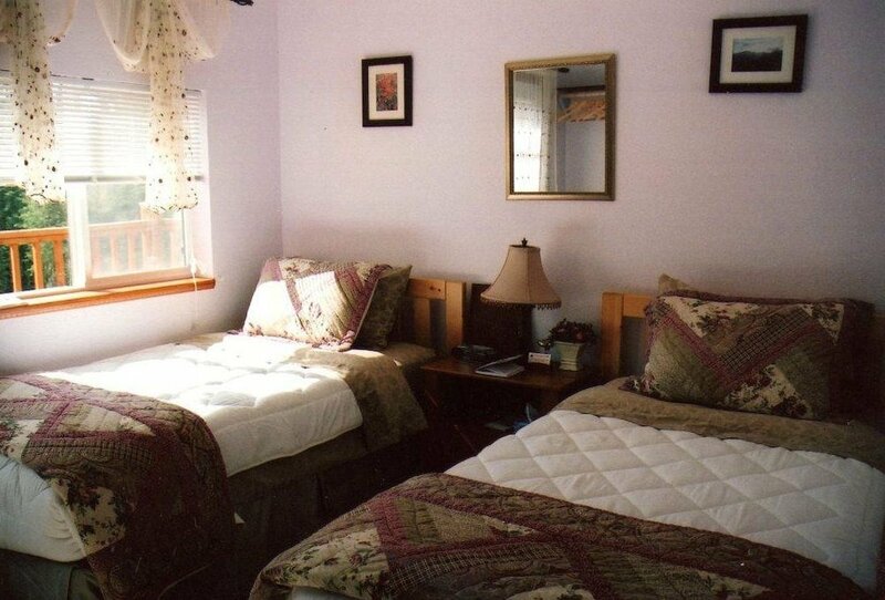 Гостиница A Hyde Away Inn B&b в Токе