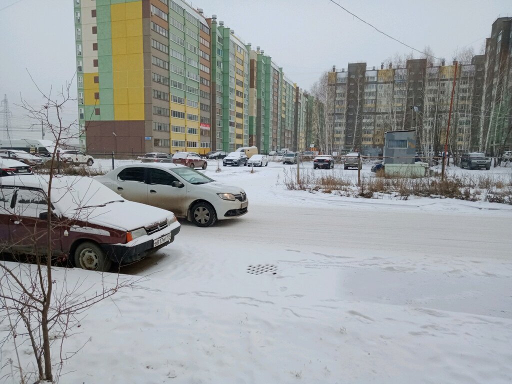 Автомобильная парковка Автостоянка, Челябинск, фото