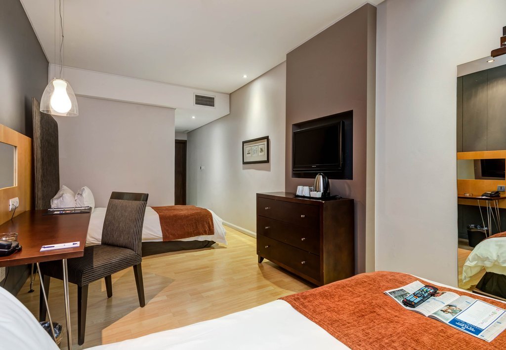 Фото Protea Hotel O.R. Tambo Airport