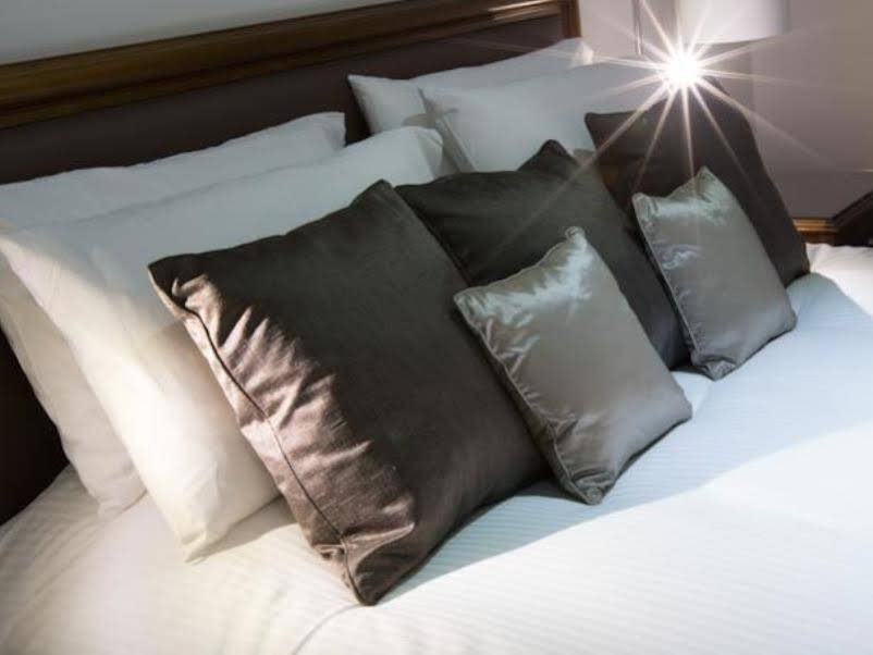 Фото Bailbrook House Hand Picked