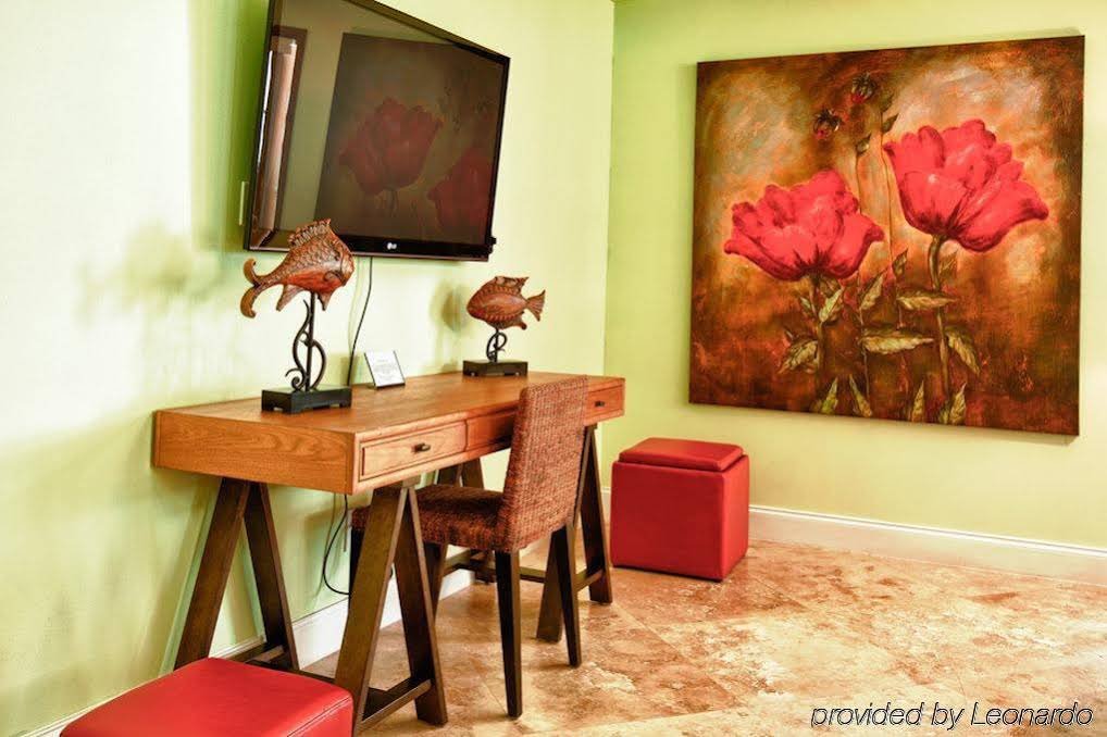 Фото Lime Tree Bay Resort