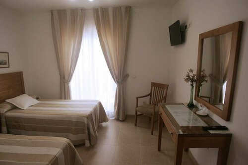 Внешний вид отеля Hotel Goartín в Малаге (город), фото 1