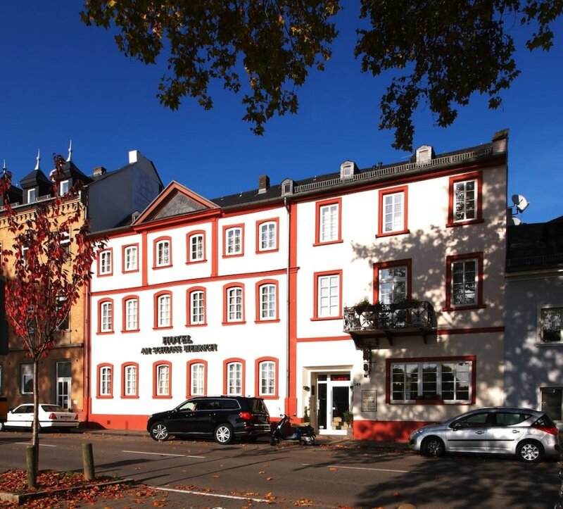 Гостиница Hotel am Schloss Biebrich в Висбадене