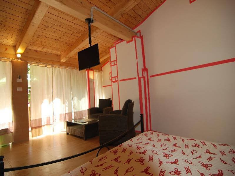 Фото Flowery Inn Villa