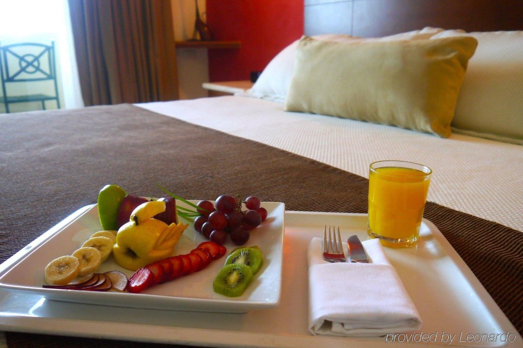 Фото Hotel Adhara Cancún