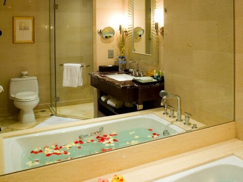 Гостиница Wuhan Jin Jiang International Hotel в Ухане