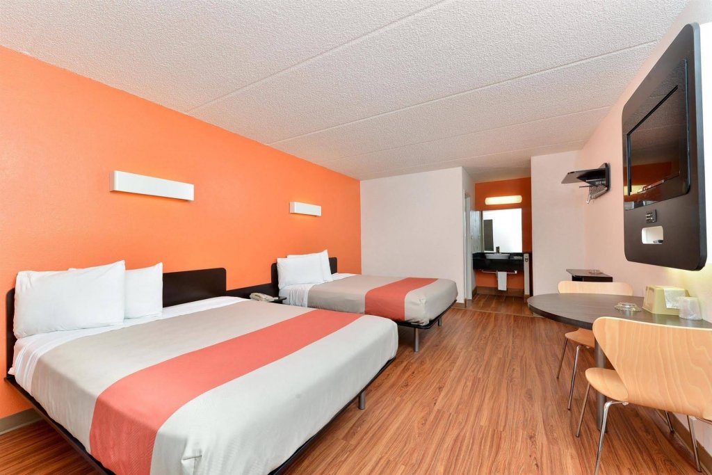 Фото Oyo Hotel Lake Park/Valdosta I-75