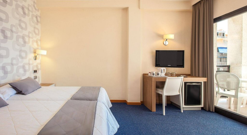 Фото Hotel Rh Corona del Mar