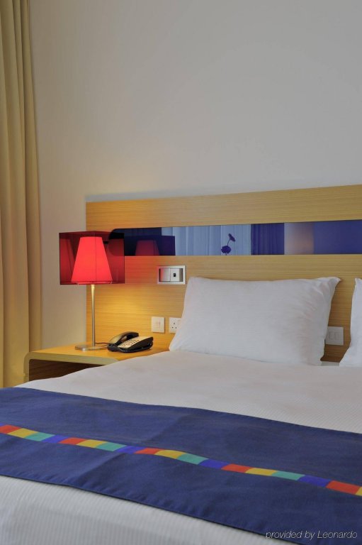 Фото Park Inn by Radisson Abu Dhabi Yas Island