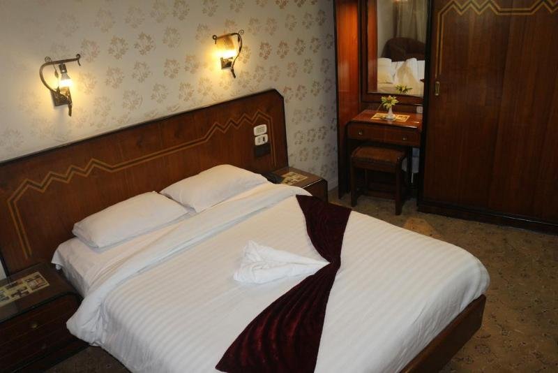 Фото Hor Moheb Hotel