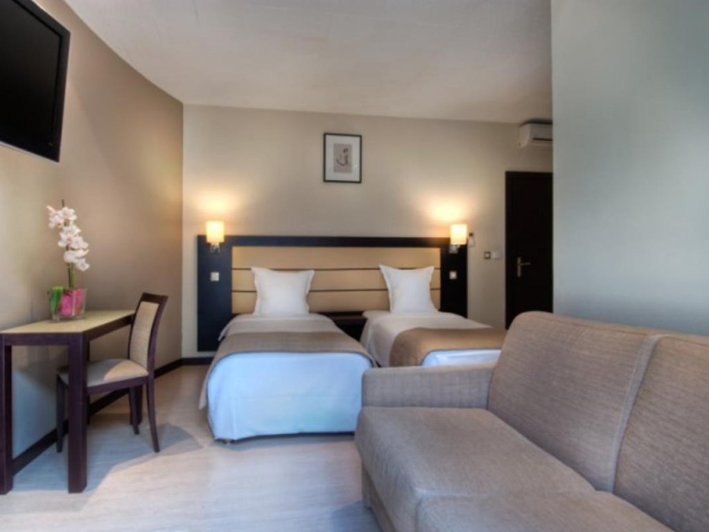 Фото Sure Hotel by Best Western Paris Gare du Nord
