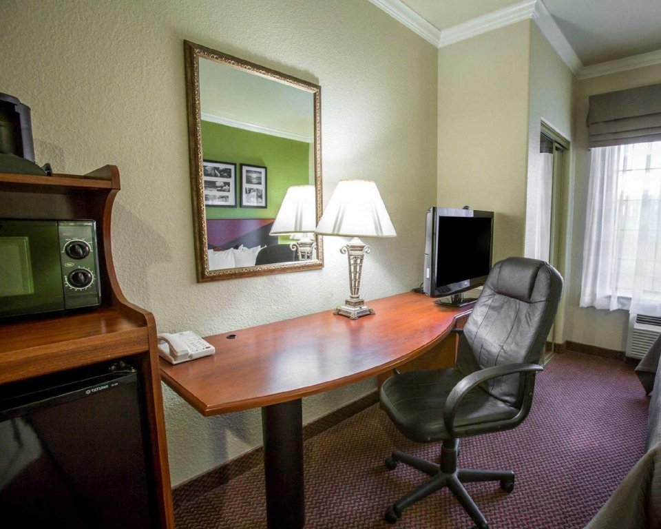 Фото Sleep Inn & Suites Hewitt - South Waco