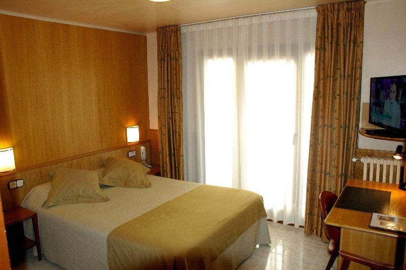 Фото Hotel Univers