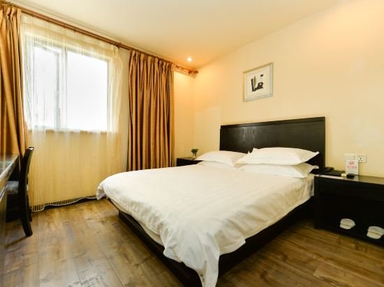 Фото Jitai Hotel Shanghai Railway Station South Square