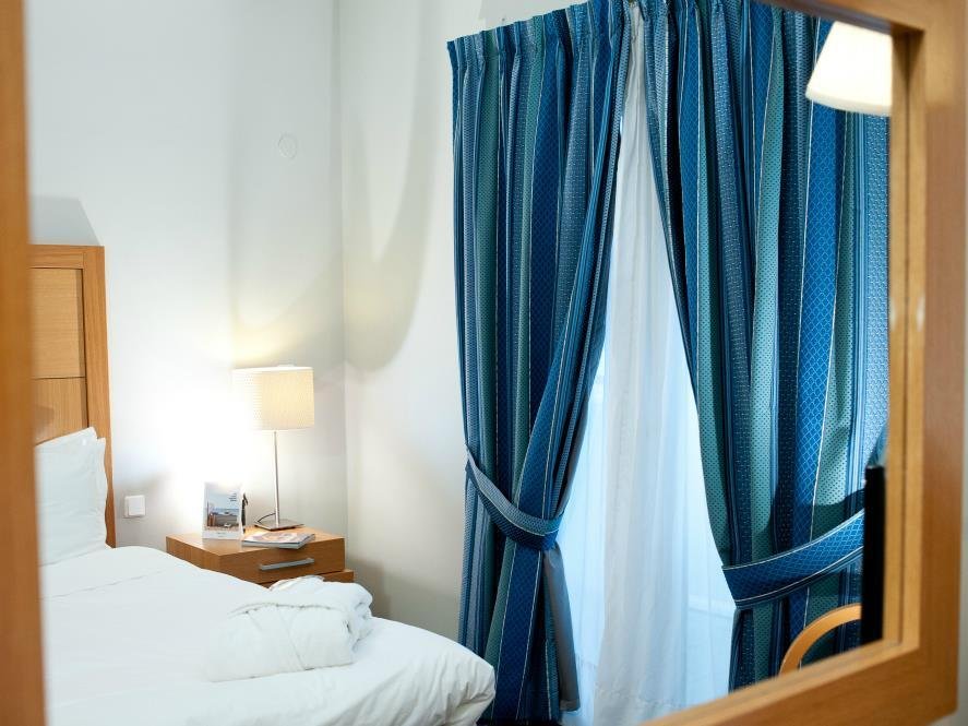 Фото Golden Star City Resort